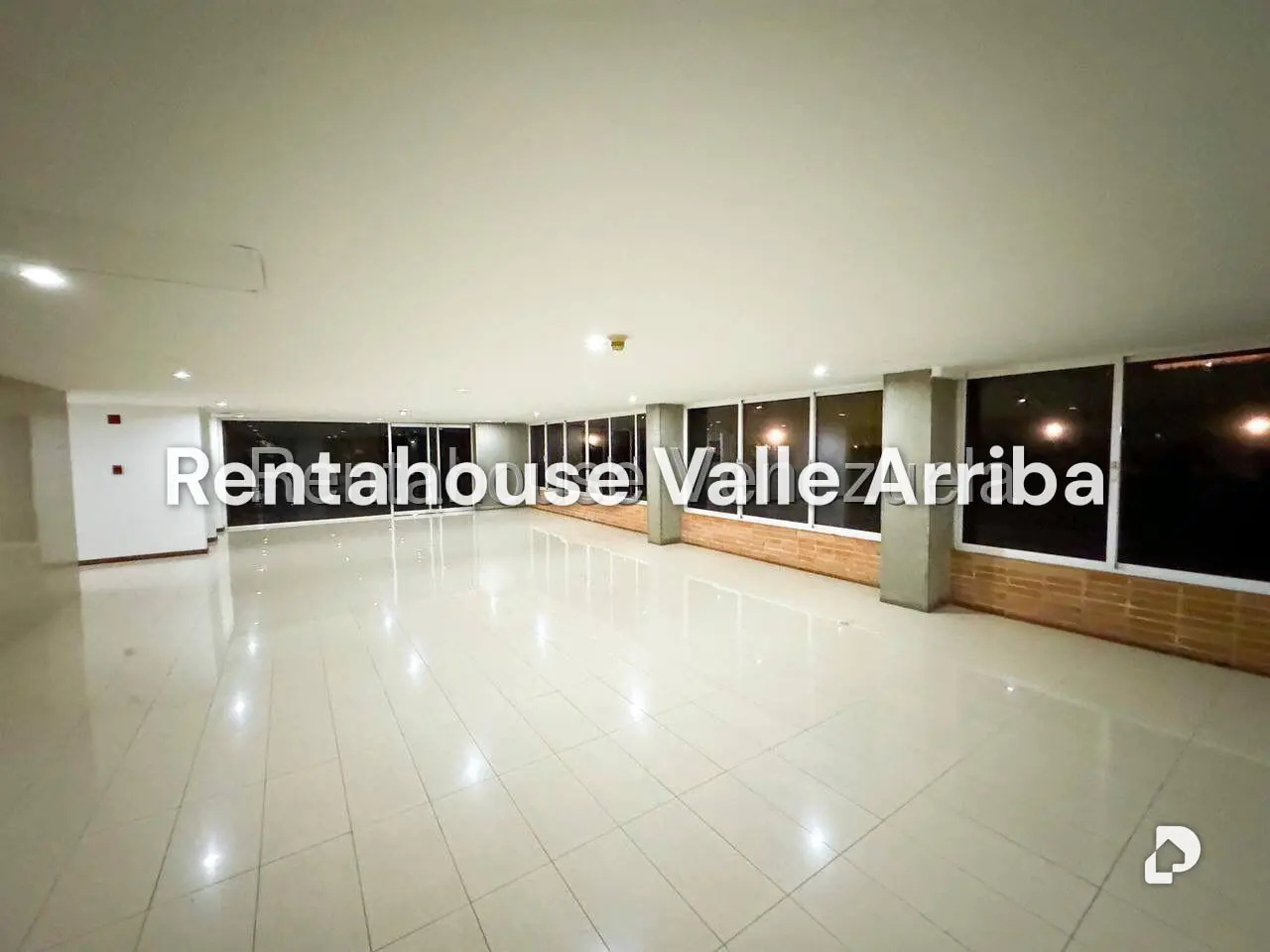 Apartamento en Campo Alegre, Caracas – 22
