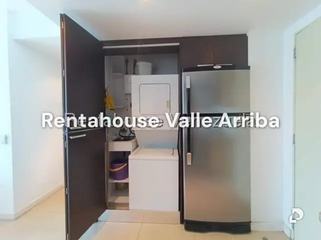 Apartamento en Santa Eduvigis, Caracas – 12
