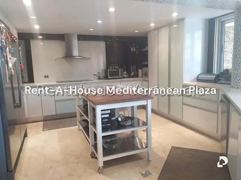 House in Guataparo, Valencia – 17