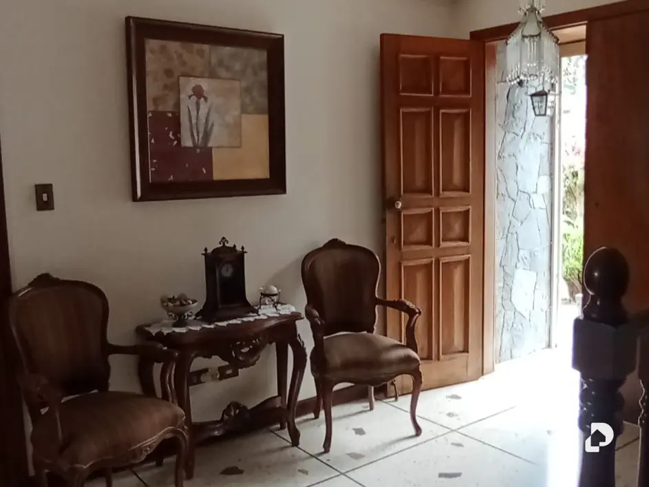 Casa en Prados del Este, Baruta – 2
