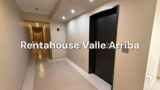 Apartamento en El Rosal, Caracas – 2