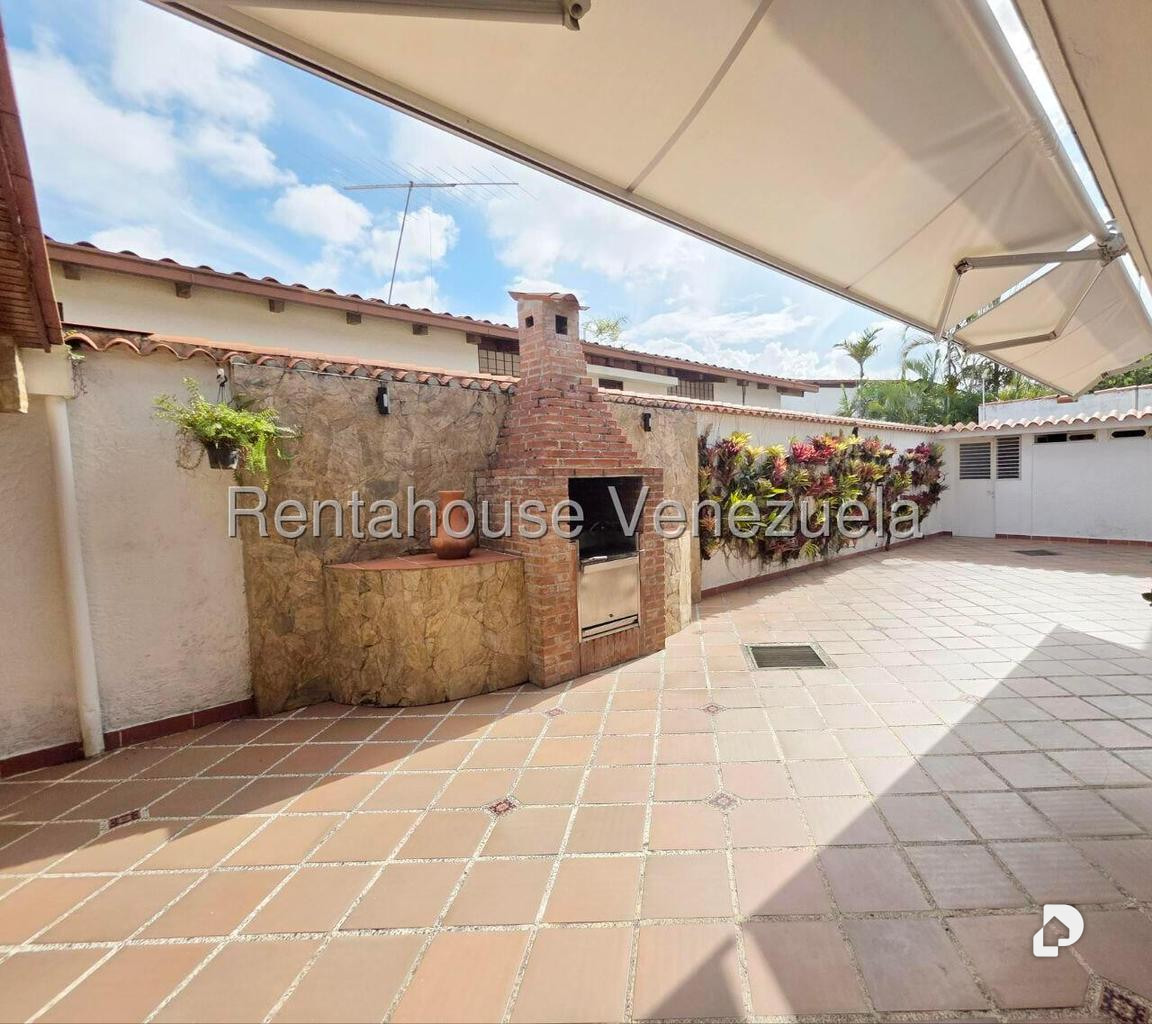 Casa en Lomas de La Lagunita, Caracas – 23