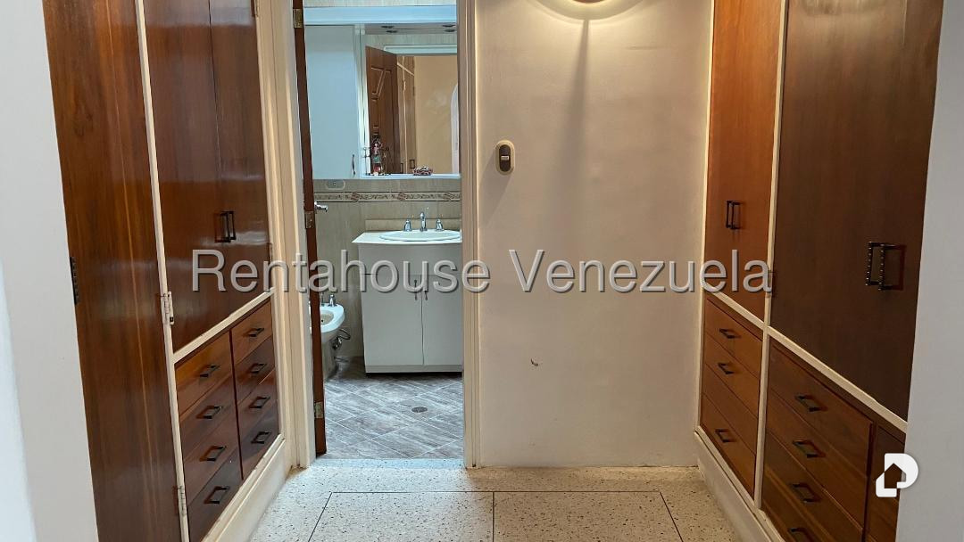 Casa en Macaracuay, Caracas – 8