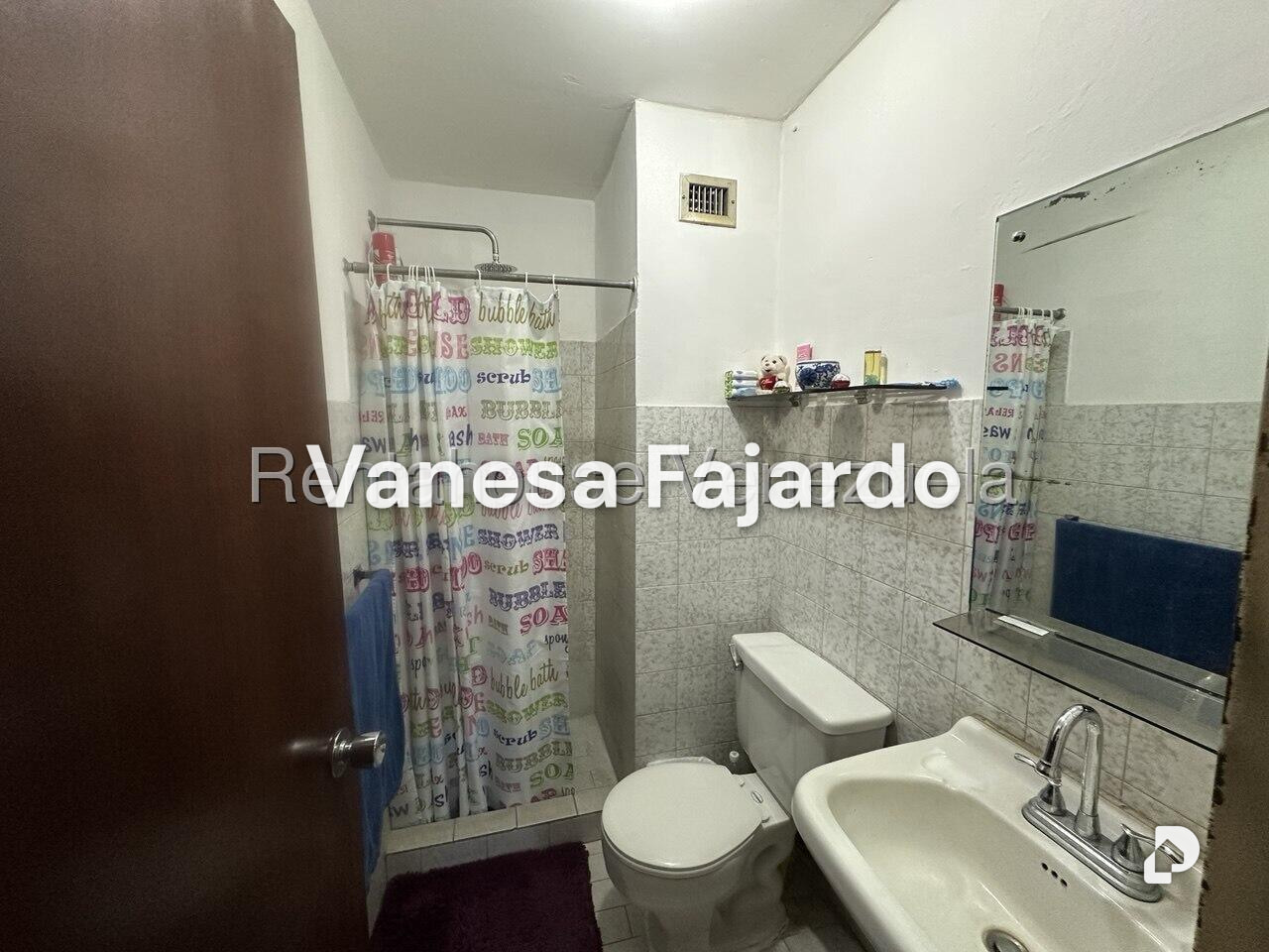 Apartamento en Los Dos Caminos, Caracas – 22