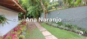 Casa en Alto Hatillo, Caracas – 16