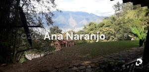 Casa en Alto Hatillo, Caracas – 13