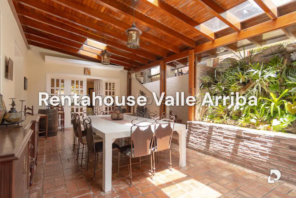 Casa en El Hatillo, Caracas – 22