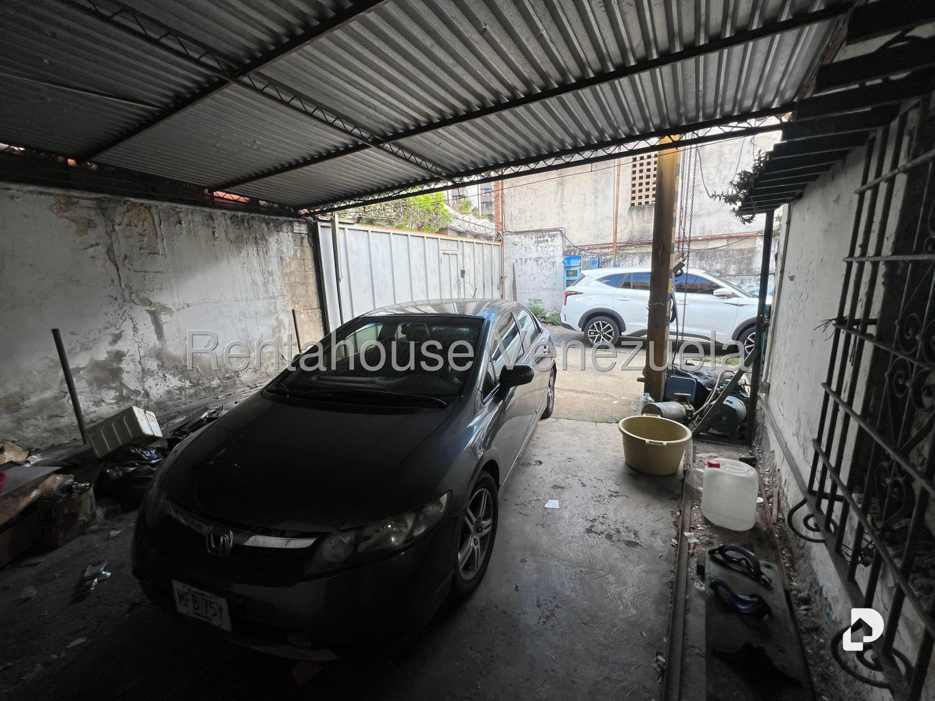 Local comercial en El Rosal, Caracas – 4