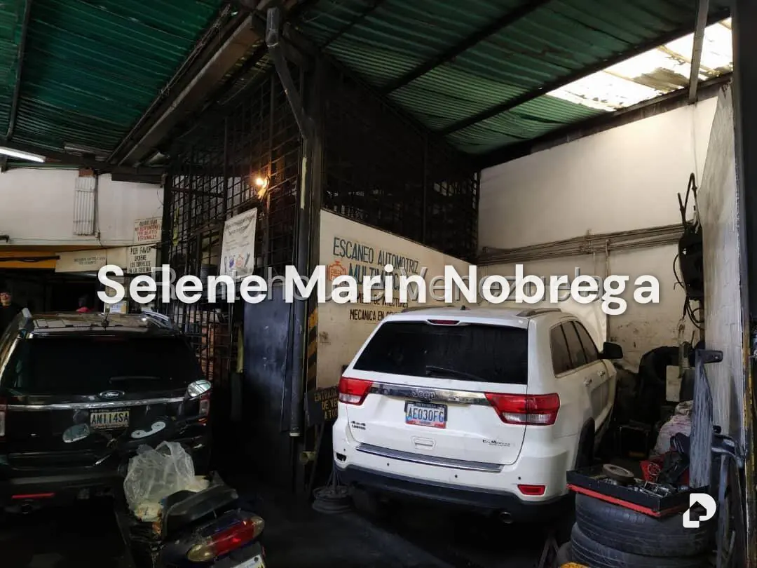 Edificio en San Bernardino, Caracas – 15