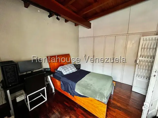 House in Prados del Este, Caracas – 35