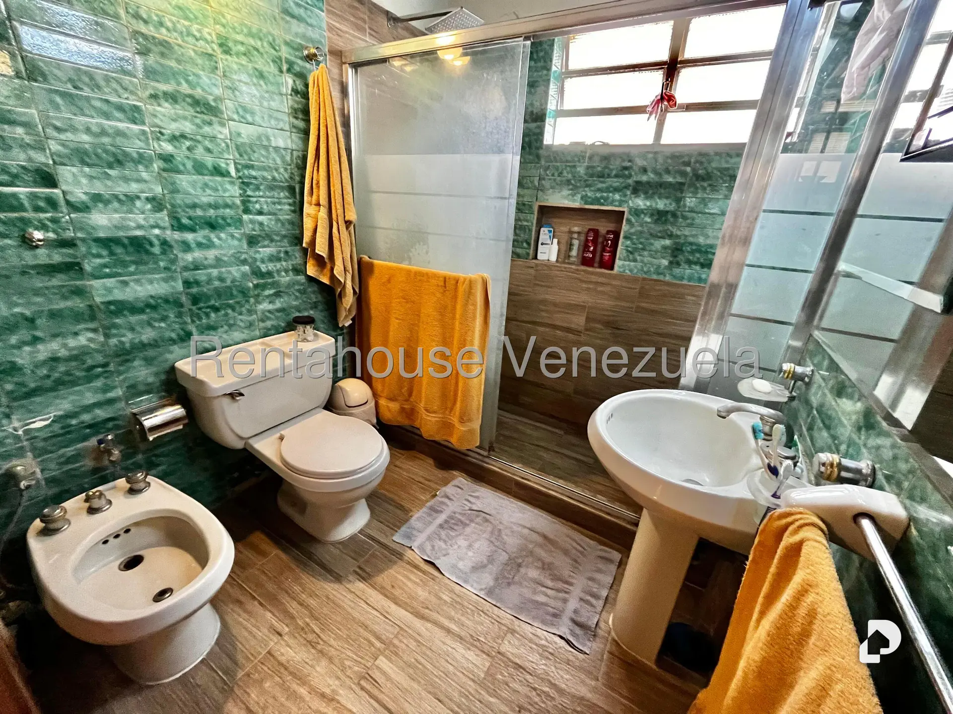 House in Prados del Este, Caracas – 54