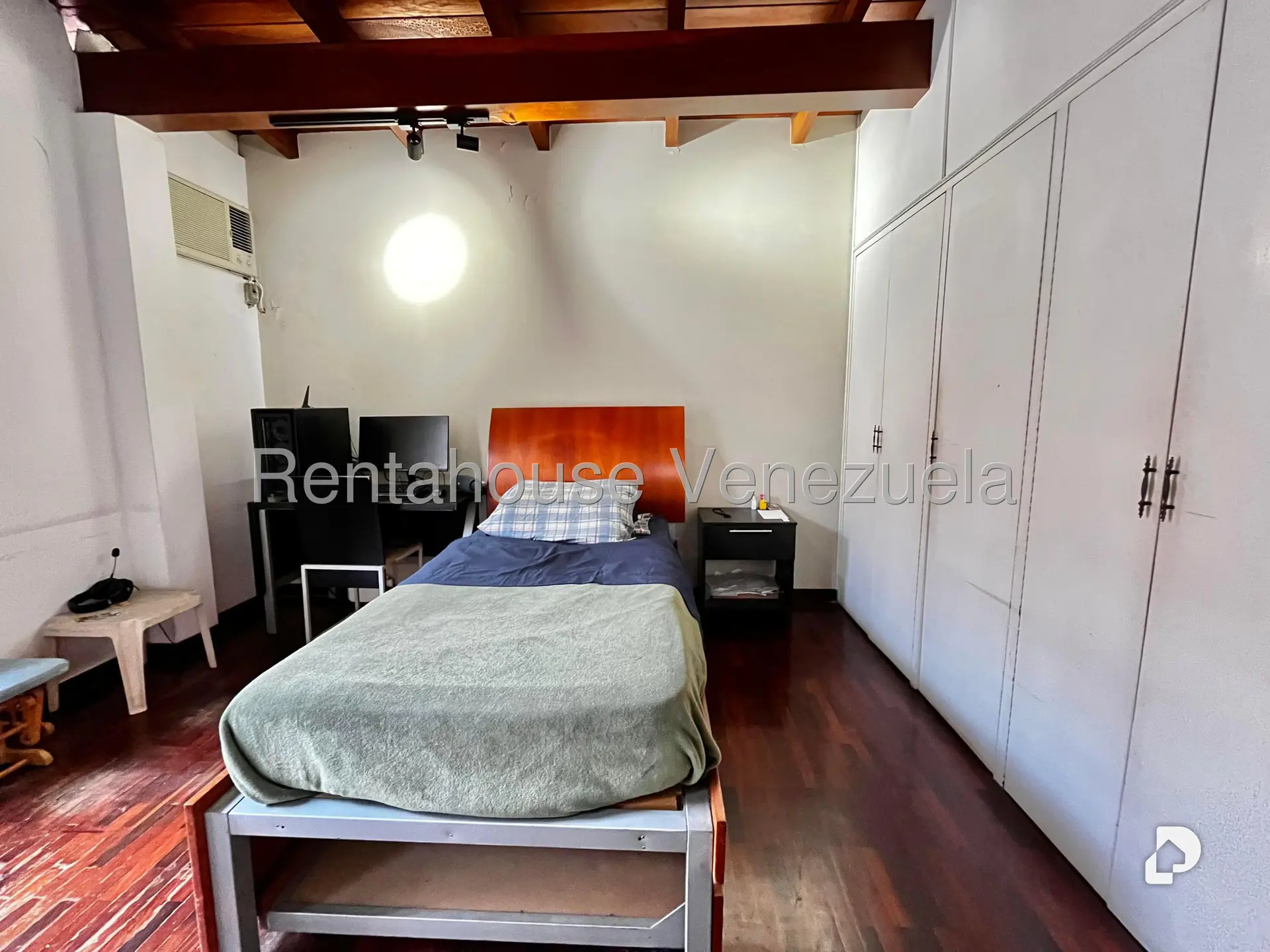 House in Prados del Este, Caracas – 32