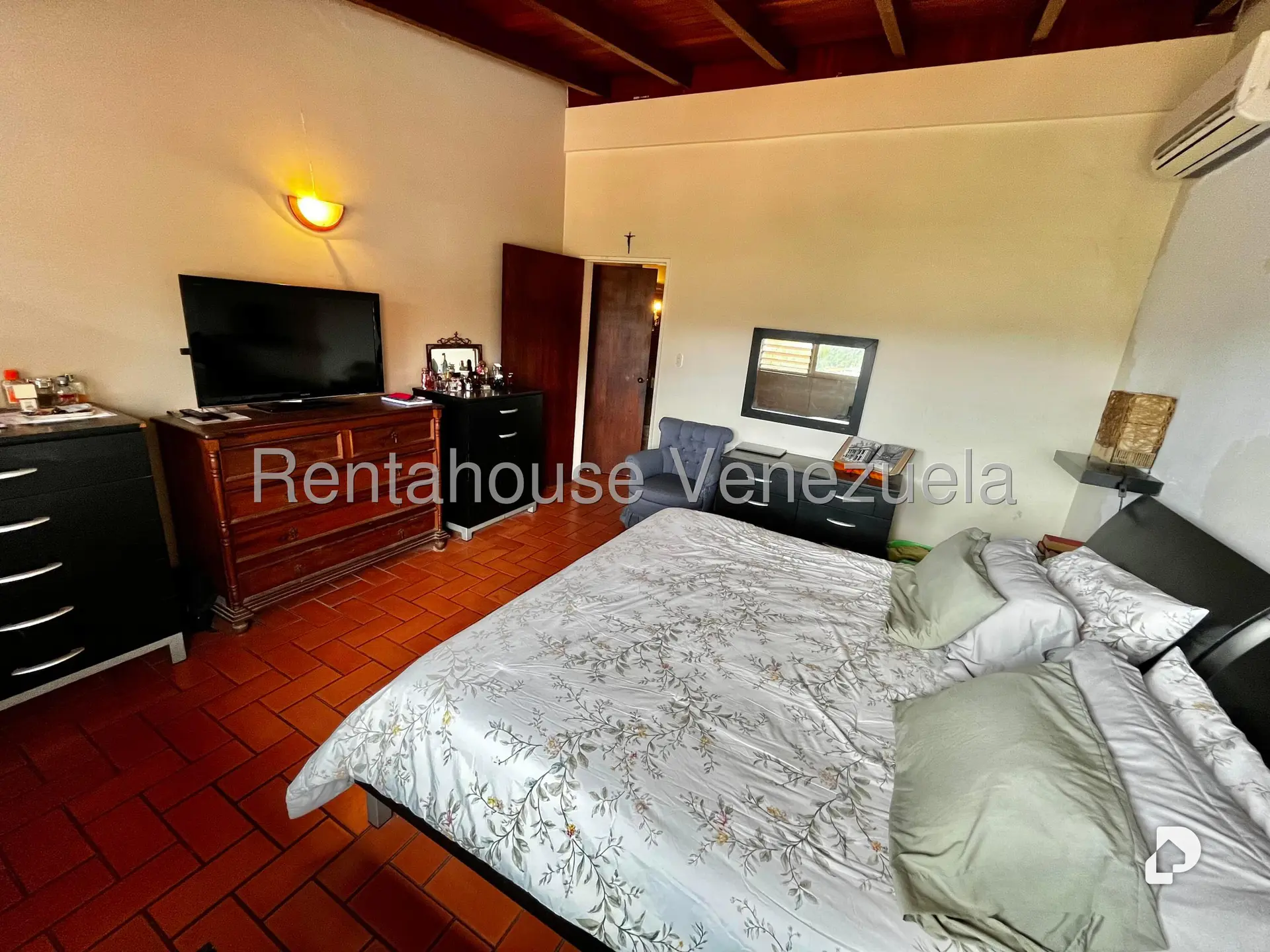 House in Prados del Este, Caracas – 53