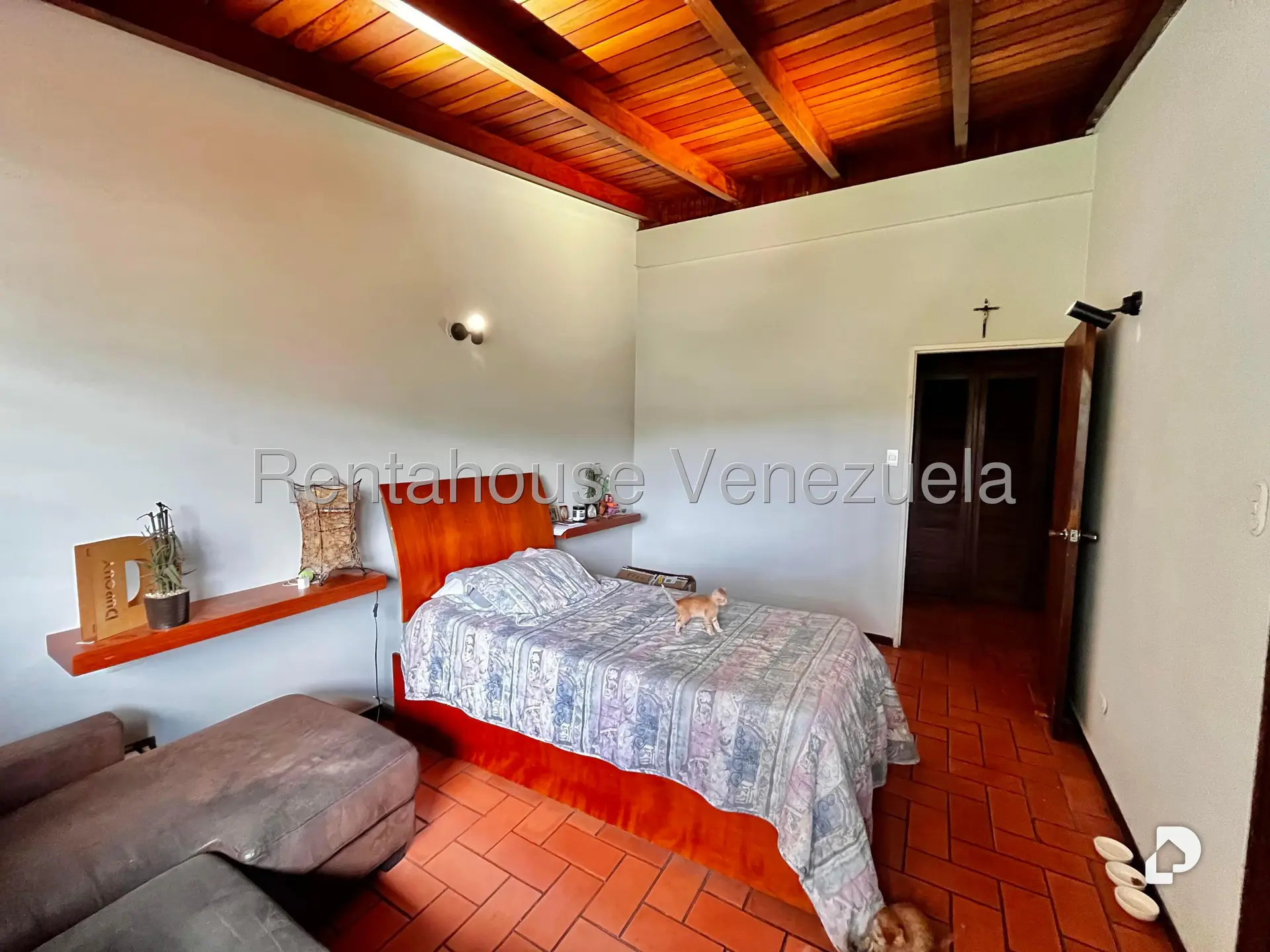 House in Prados del Este, Caracas – 43