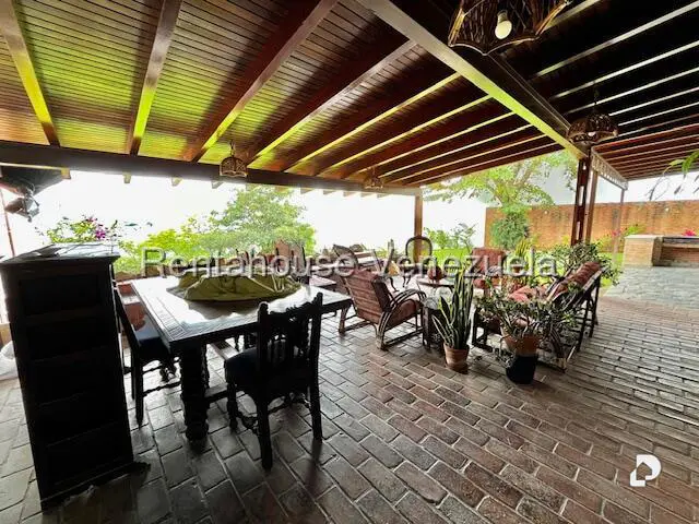 House in Prados del Este, Caracas – 24