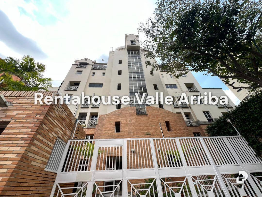 Apartamento en Colinas de Valle Arriba, Caracas – 1