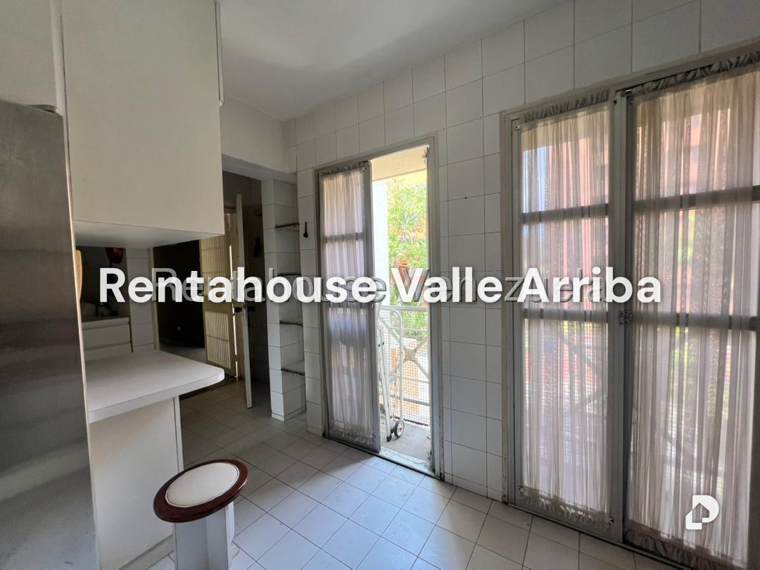 Apartamento en Colinas de Valle Arriba, Caracas – 17