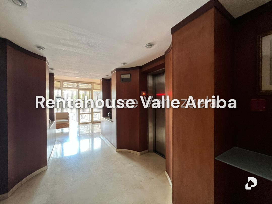 Apartamento en Colinas de Valle Arriba, Caracas – 22