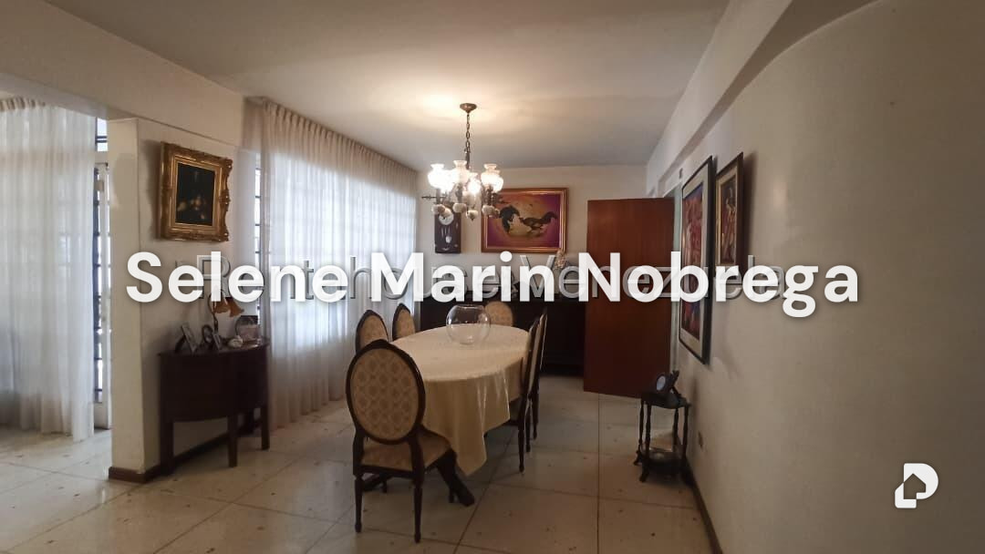 Casa en La Trinidad, Caracas – 6