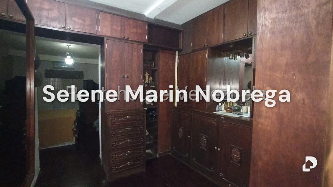 Casa en La Trinidad, Caracas – 22