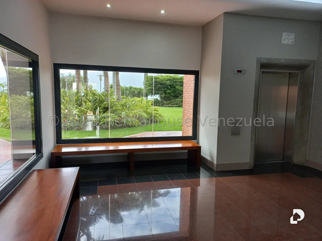 Apartamento en Lomas del Mirador, Caracas – 4