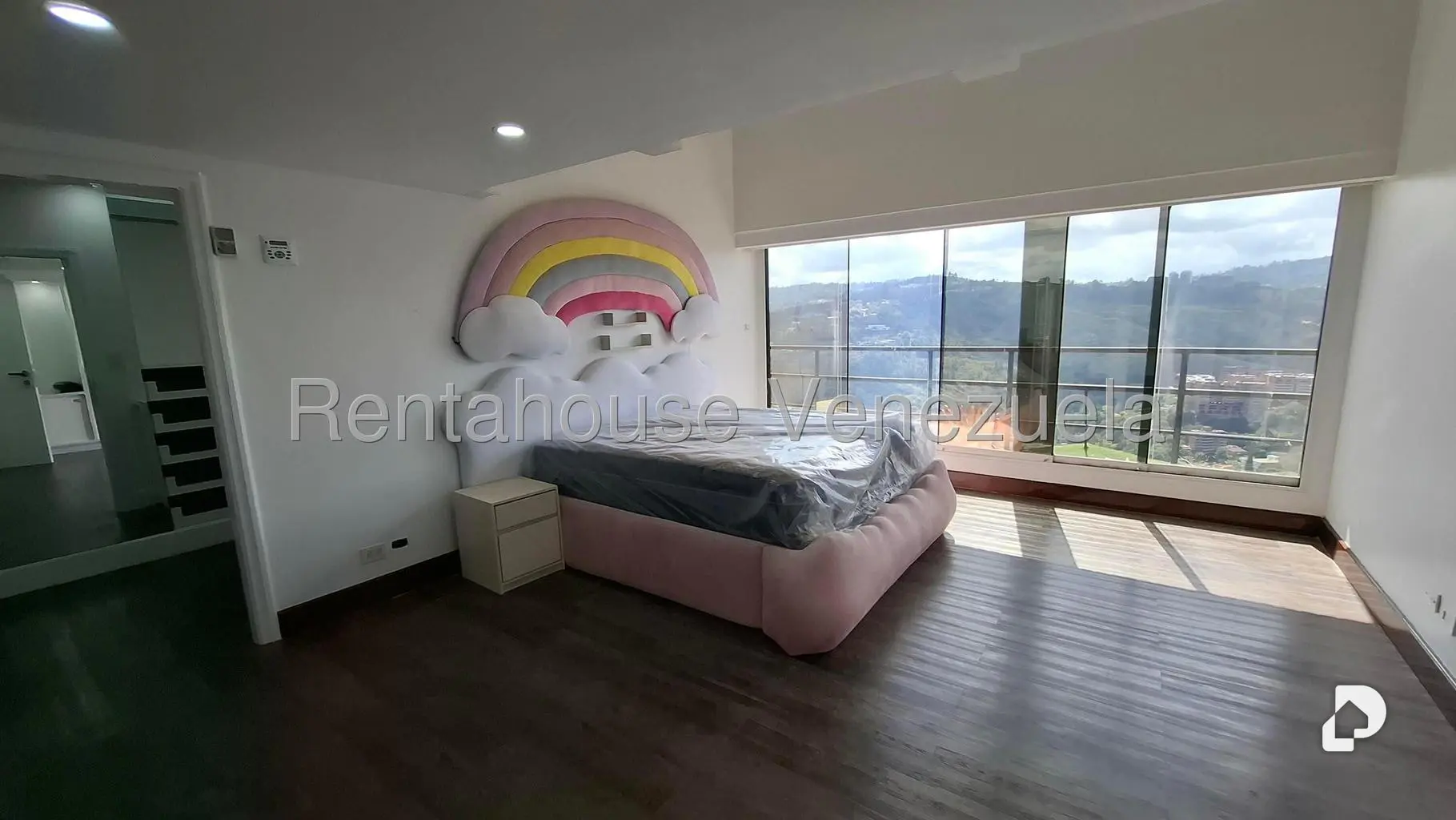 Apartamento en Lomas del Mirador, Caracas – 30