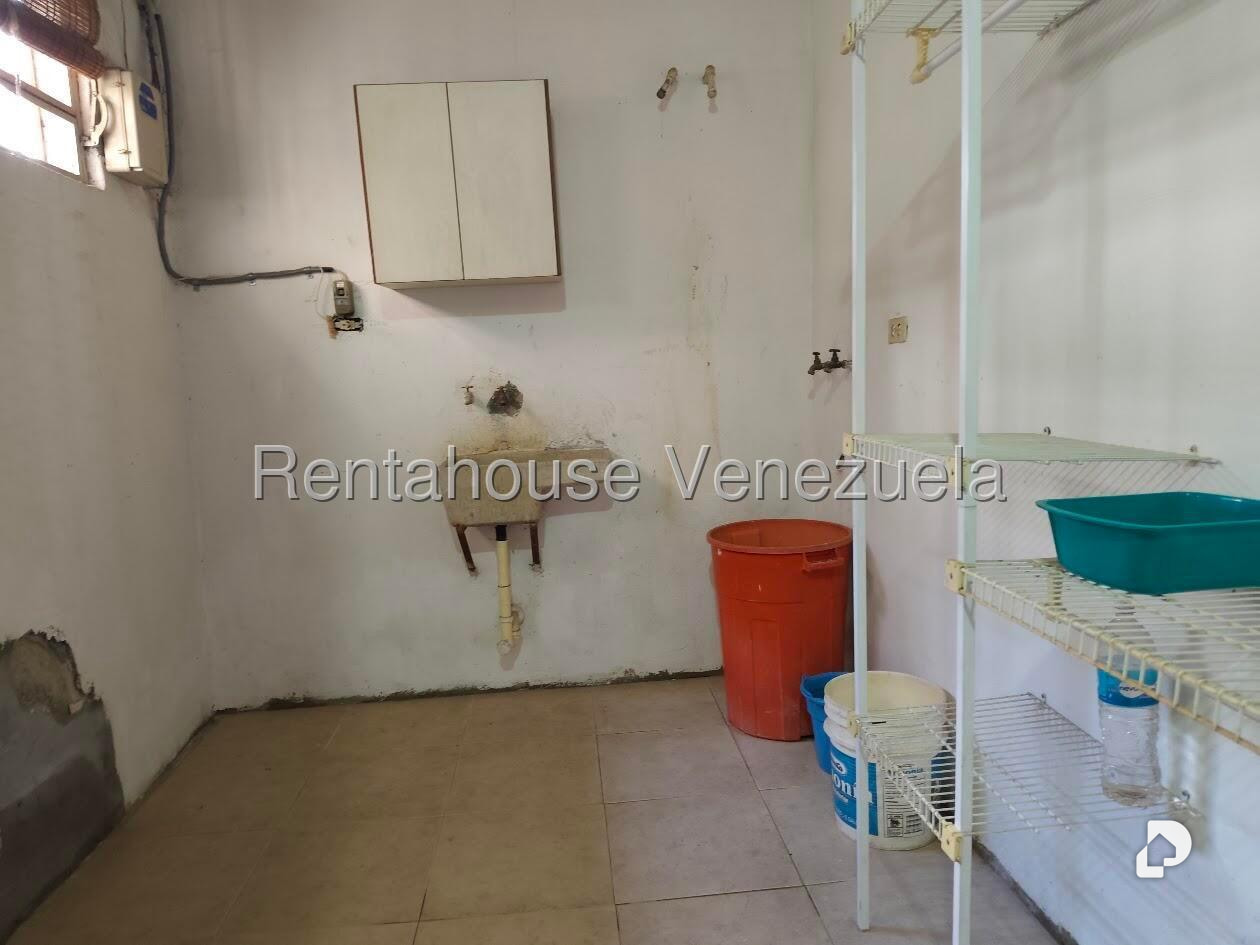 House in La California Sur, Caracas – 12