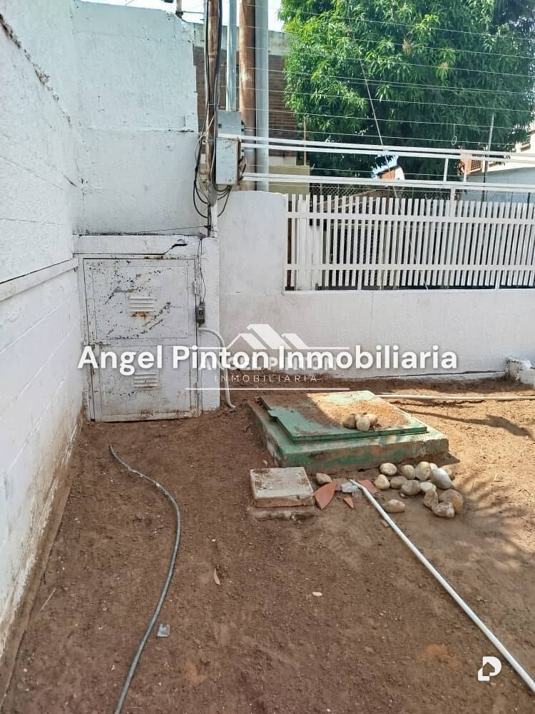 Casa en Avenida Bella Vista, Maracaibo – 12