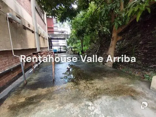 Edificio en Palo Verde, Caracas – 24