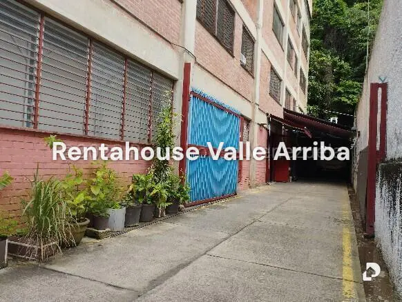 Edificio en Palo Verde, Caracas – 3