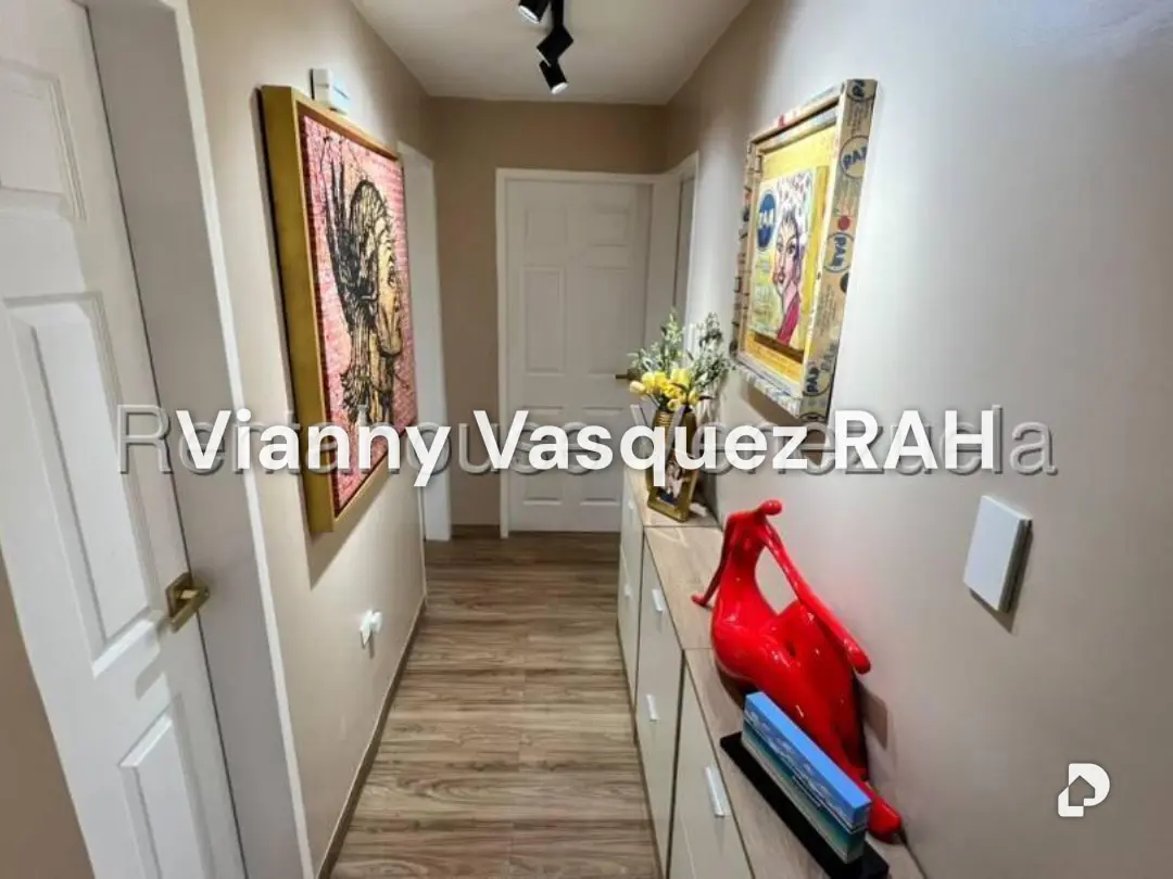 Apartamento en Los Naranjos Humboldt, Caracas – 8