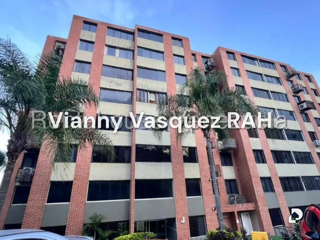 Apartamento en Los Naranjos Humboldt, Caracas – 15