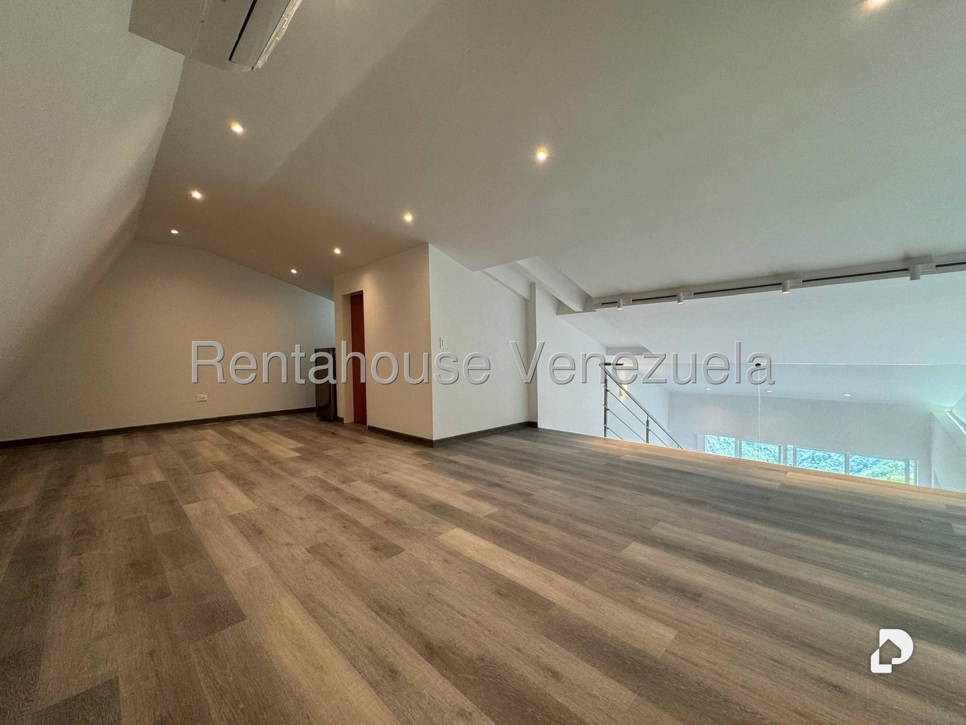 Apartment in La Lagunita Country Club, Caracas – 27