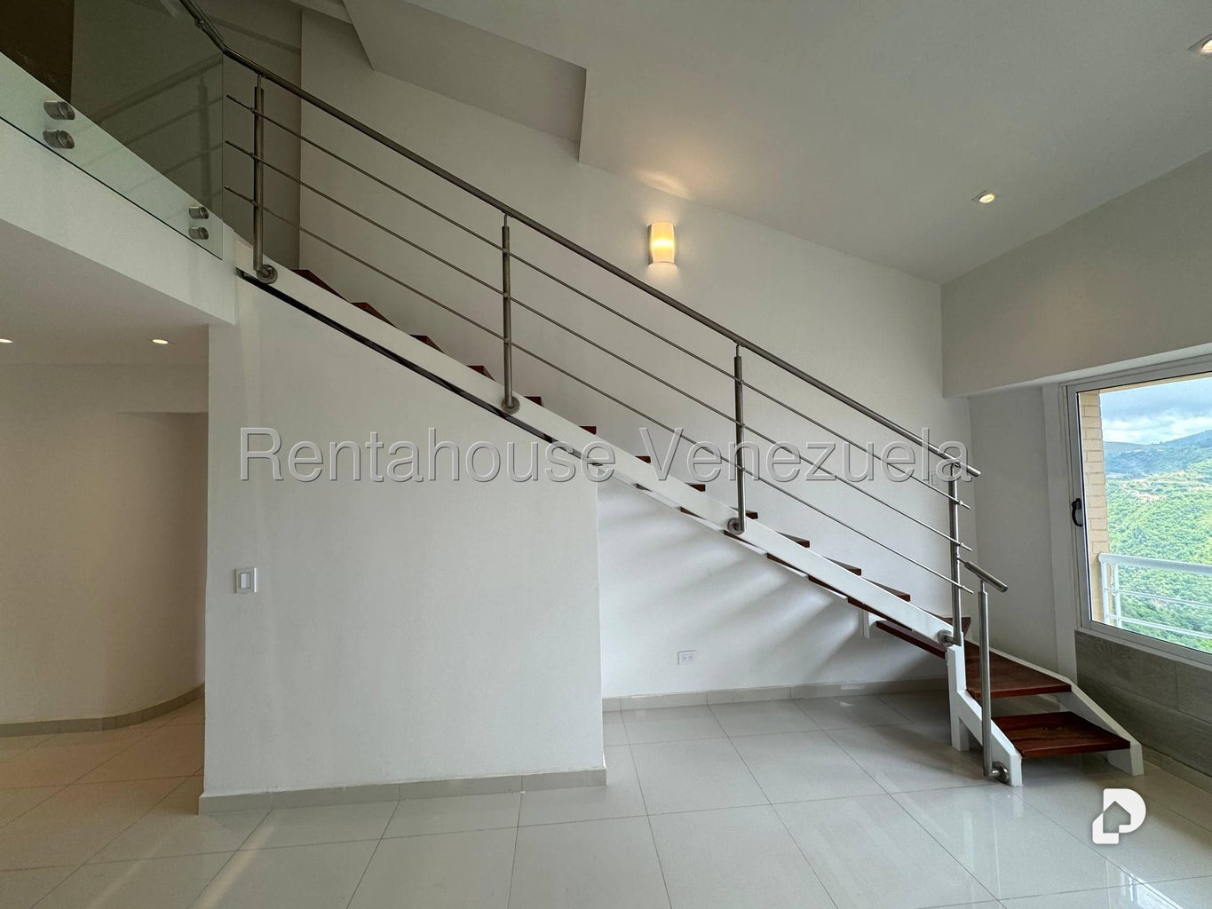 Apartment in La Lagunita Country Club, Caracas – 20