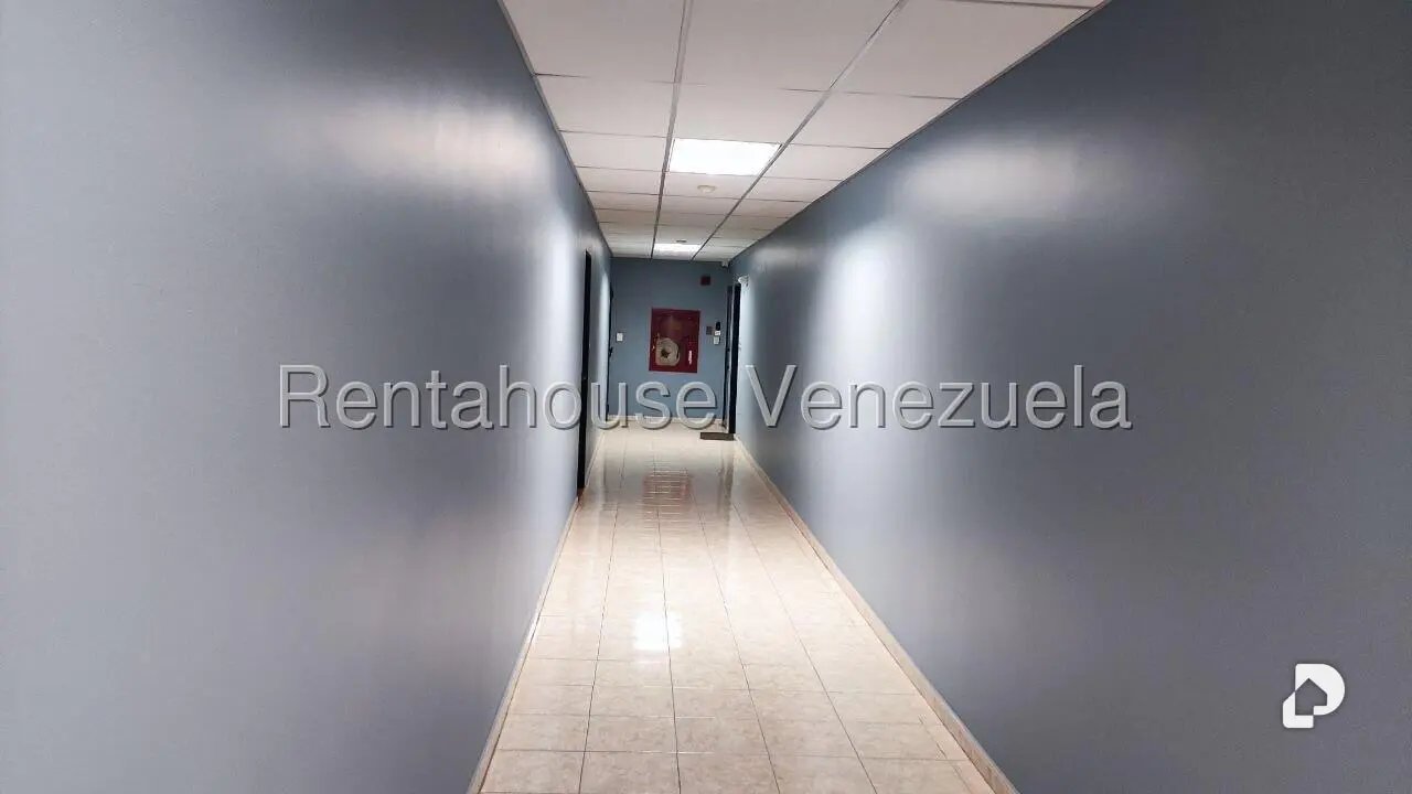 Office in Los Samanes, Caracas – 7