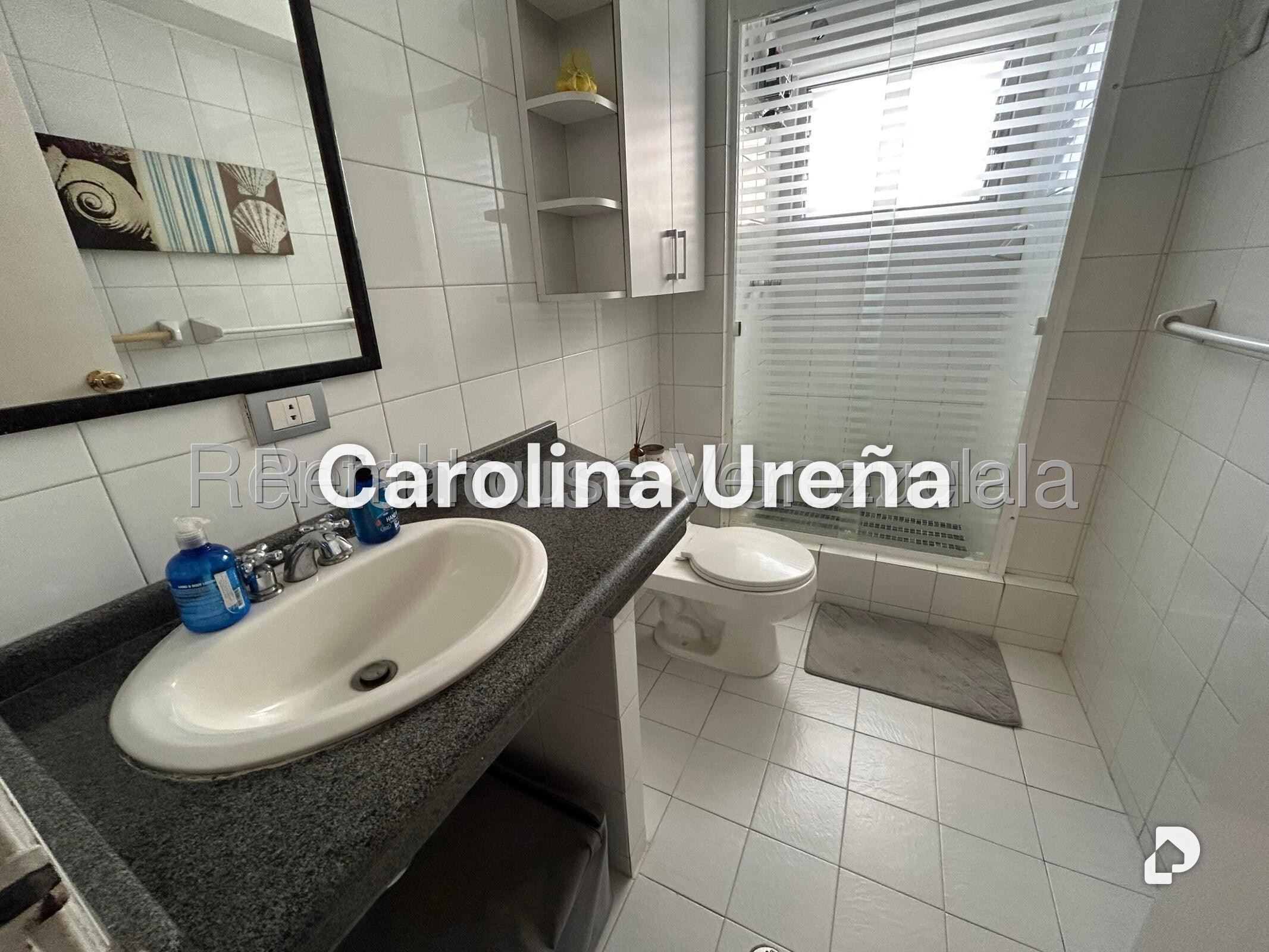 Apartamento en Las Mesetas de Santa Rosa de Lima, Caracas – 22