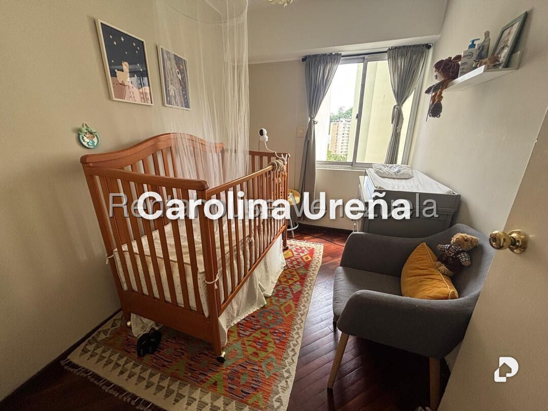 Apartamento en Las Mesetas de Santa Rosa de Lima, Caracas – 23