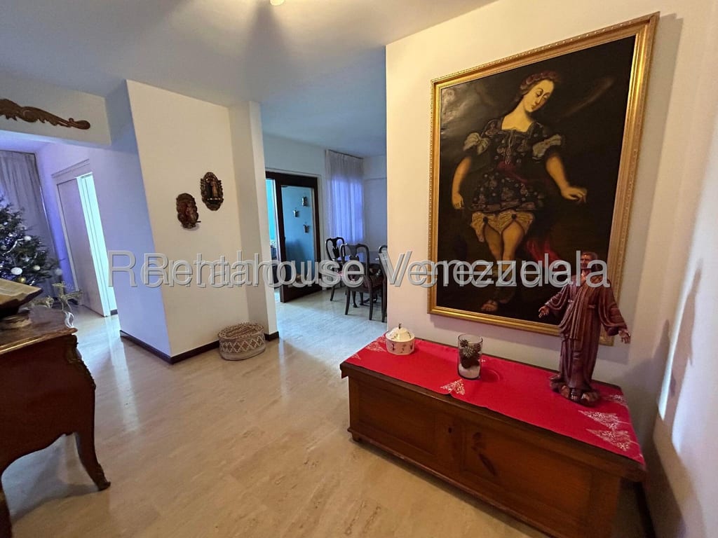Apartamento en Las Mesetas de Santa Rosa de Lima, Caracas