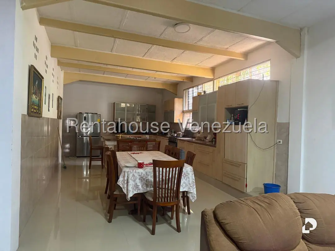 Warehouse in Mampote, Guarenas – 21