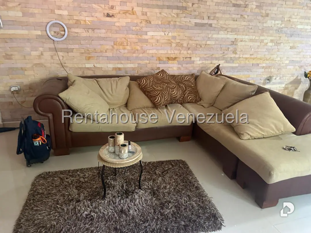Warehouse in Mampote, Guarenas – 22