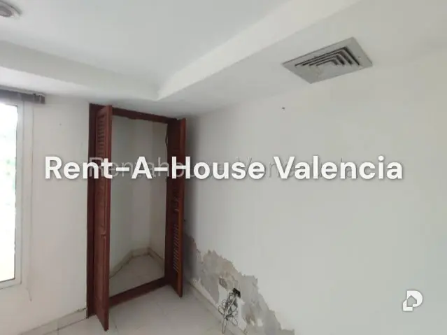 Apartamento en Parroquia Urbana San José, Valencia – 3