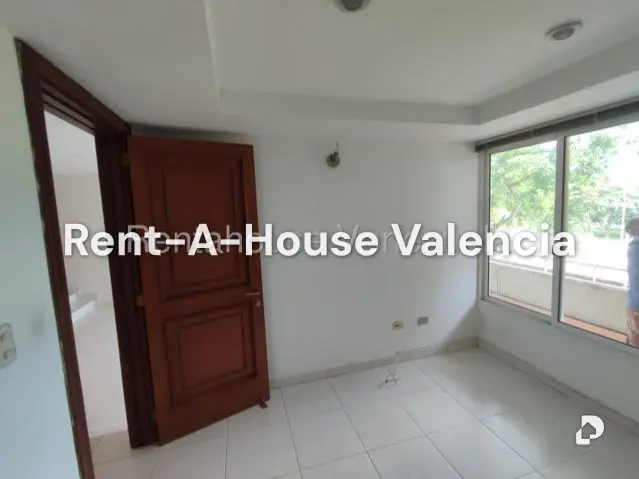 Apartamento en Parroquia Urbana San José, Valencia – 4