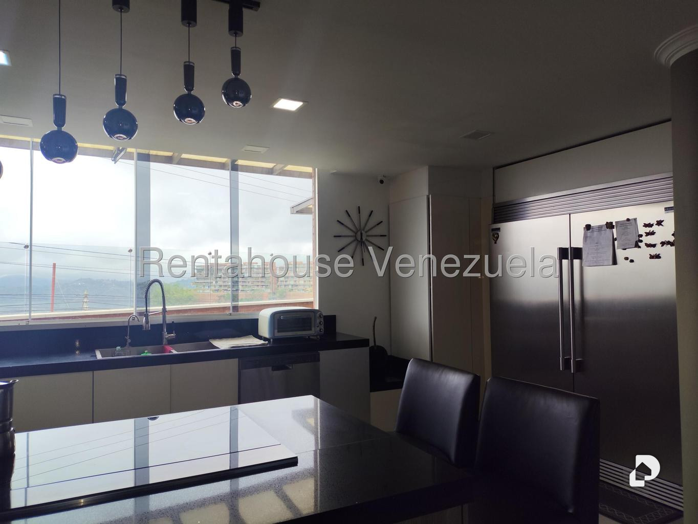 House in Lomas de La Lagunita, Caracas – 52