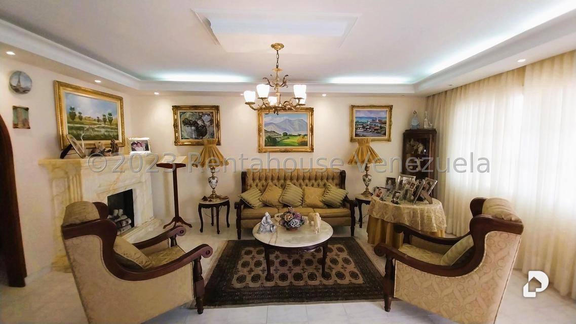 House in Alto Prado, Caracas – 3