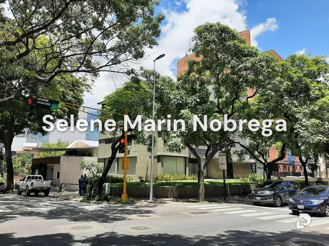 Oficina en Las Mercedes, Caracas – 1