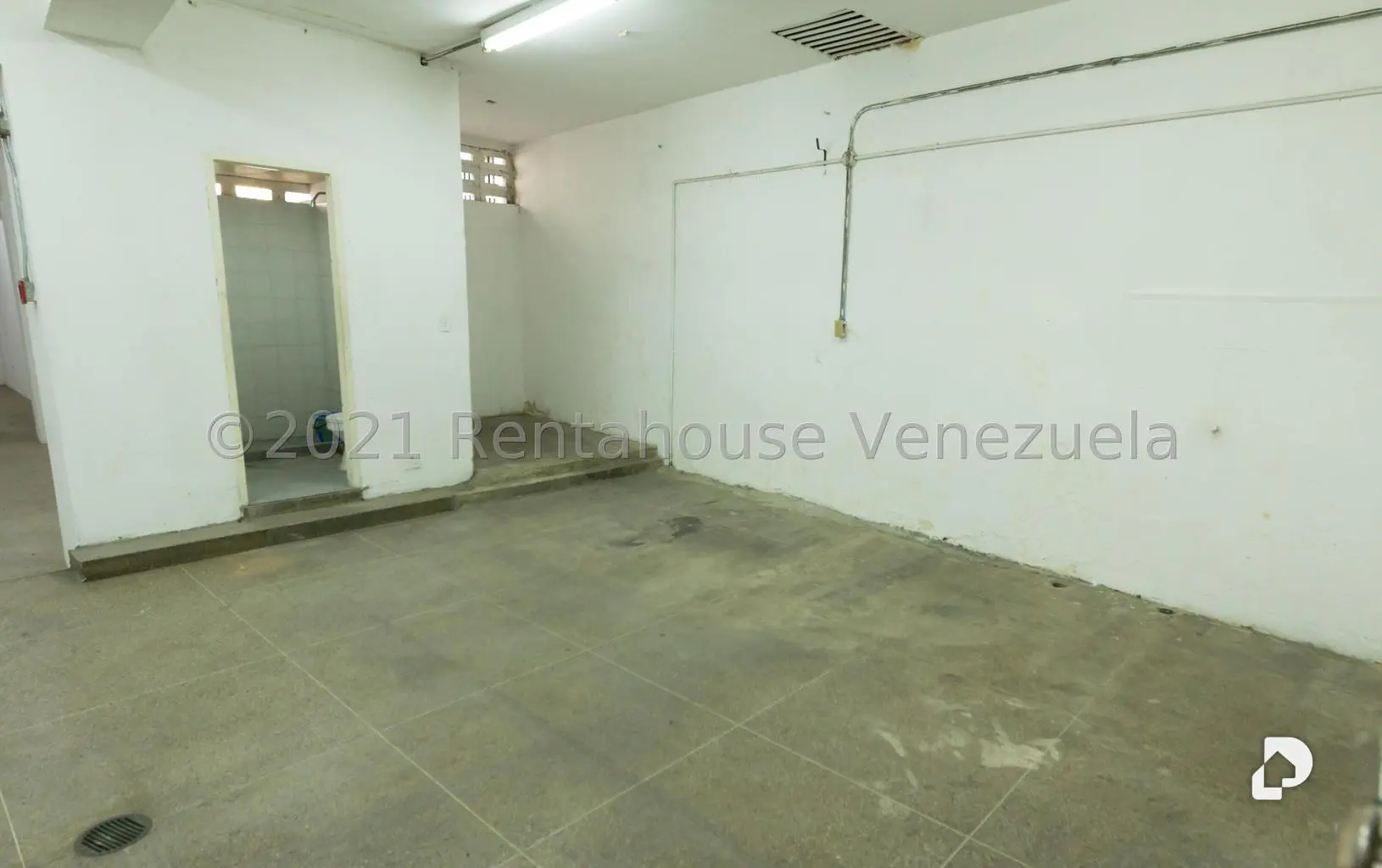 Local comercial en Puente Hierro, Caracas – 5