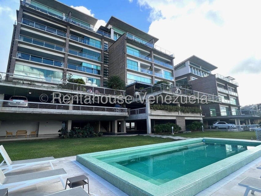 Apartamento en Alto Hatillo, Caracas - 1
