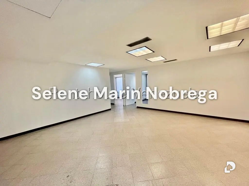 Office in Chacao, Caracas – 11