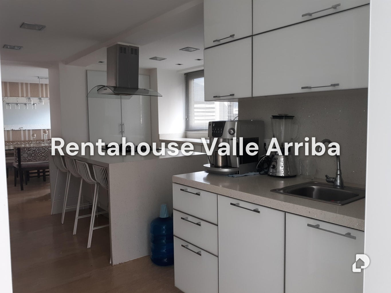 Apartamento en Lomas de Las Mercedes, Caracas – 12