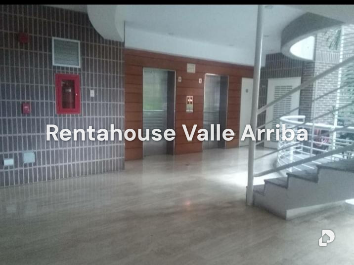 Apartamento en Lomas de Las Mercedes, Caracas – 29